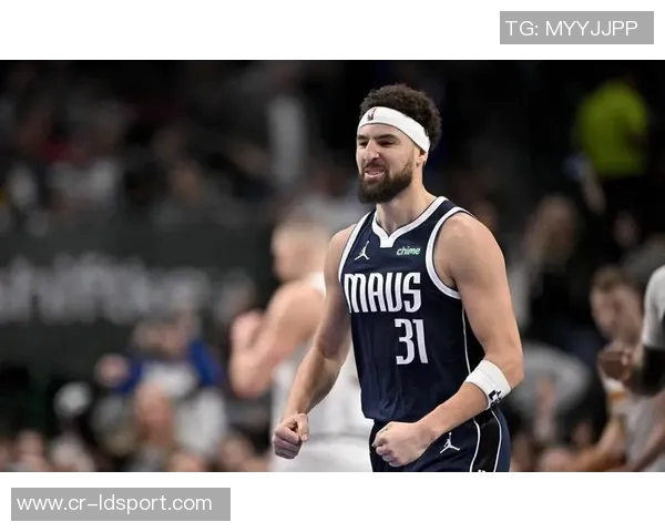 克莱在独行侠重塑自我摆脱过往辉煌的束缚与挑战