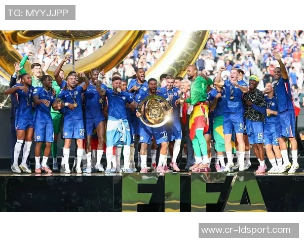 若昂内维斯强调团队荣誉优先于金球奖追求