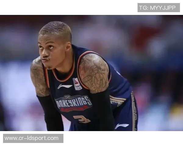 伤病阴霾笼罩球场克莱罗斯等球员重伤回顾与反思 伤病阴霾笼罩球场克莱罗斯等球员重伤回顾与反思