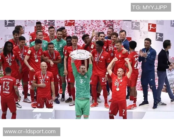 本赛季五大联赛最新积分榜:皇马领跑拜仁紧随其后争冠激烈 本赛季五大联赛最新积分榜:皇马领跑拜仁紧随其后争冠激烈